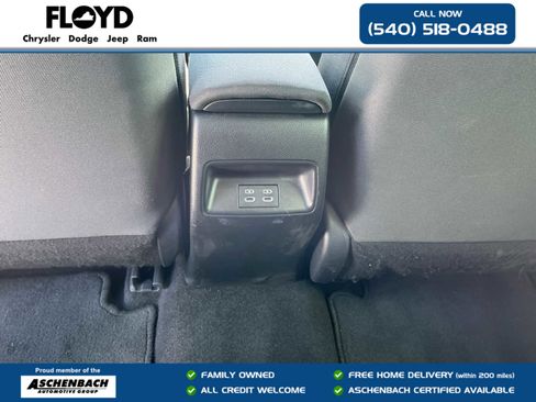 Used 2023 Toyota Corolla LE image 23