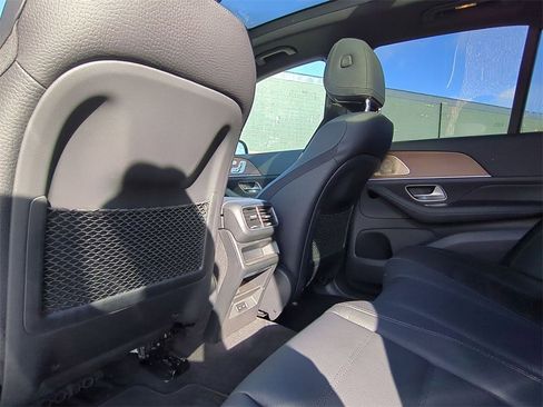 Used 2024 Mercedes-Benz GLE 350 4MATIC image 25