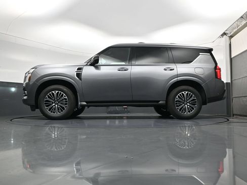 New 2026 Nissan Armada SL w/ Captain's Chari Seat Package AWD/4WD image 18