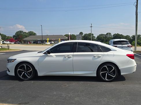Used 2022 Honda Accord Sport Special Edition image 6
