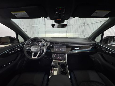 Used 2023 Audi SQ7 Premium Plus AWD/4WD image 20