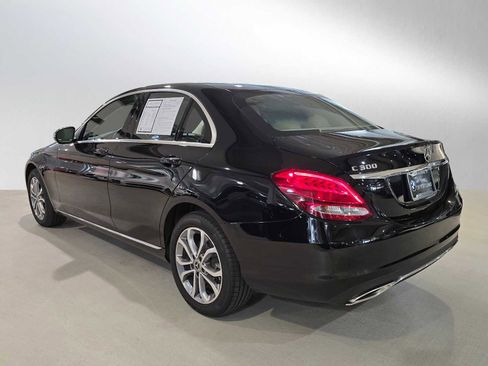Used 2018 Mercedes-Benz C 300 4MATIC Sedan image 5