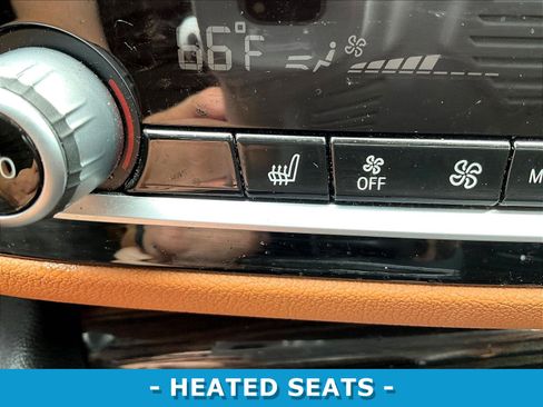 Used 2019 BMW 540i xDrive AWD/4WD image 38