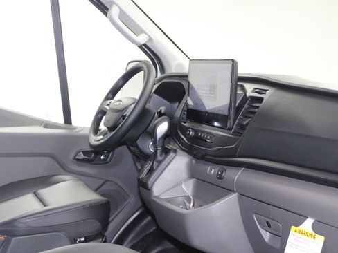 New 2026 Ford Transit 250 148 Medium Roof w/ Load Area Protection Package image 27
