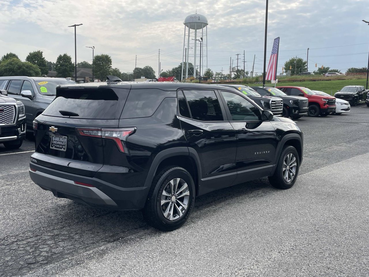 Used 2026 Chevrolet Equinox LT FWD image 6