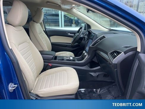 Certified 2024 Ford Edge SE image 21