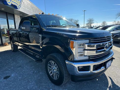 Used 2019 Ford F250 Lariat w/ Lariat Ultimate Package image 9