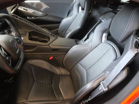 Used 2020 Chevrolet Corvette Stingray Preferred Cpe w/ 2LT Preferred Equipment Group RWD image 11