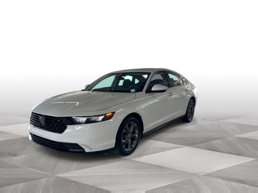 Used 2024 Honda Accord EX image 4