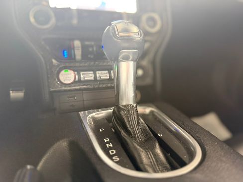 Used 2019 Ford Mustang GT Premium RWD image 18
