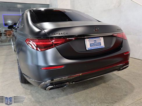 Used 2024 Mercedes-Benz Maybach S 580 4MATIC image 10