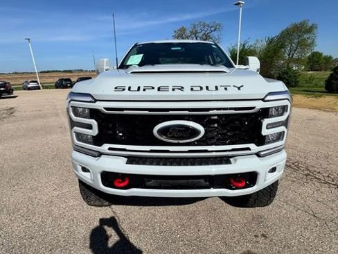 New 2026 Ford F250 XLT w/ XLT Premium Package AWD/4WD image 8
