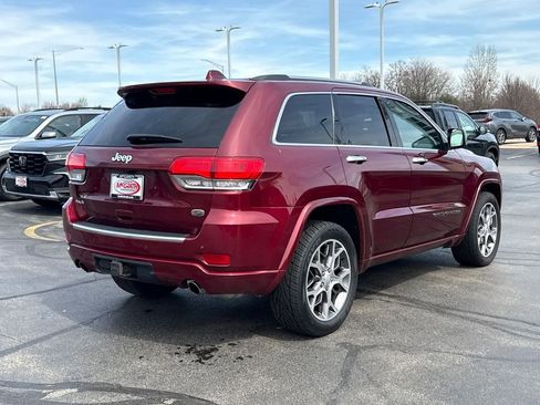 Used 2020 Jeep Grand Cherokee Overland AWD/4WD image 11