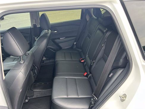 Certified 2025 Nissan Rogue SV w/ SV Premium Package FWD image 14