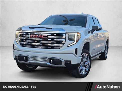 Used 2022 GMC Sierra 1500 Denali w/ Denali Reserve Package AWD/4WD image 1