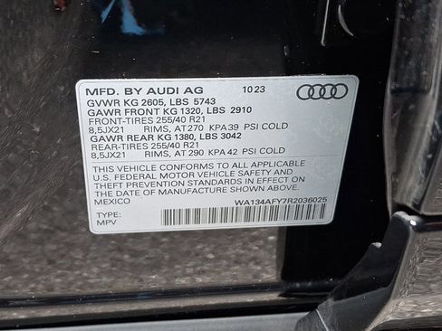 Used 2024 Audi SQ5 Prestige image 30