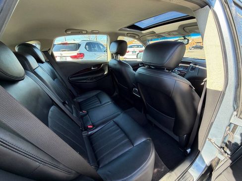 Used 2016 INFINITI QX50 Journey w/ Premium Package image 34