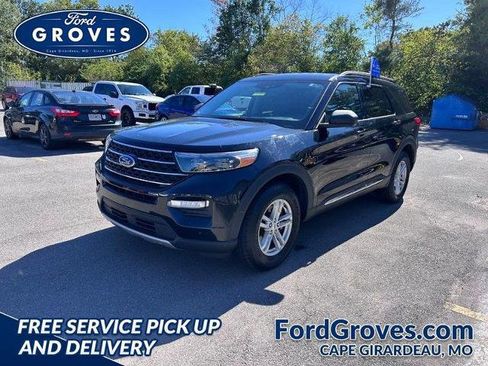 Certified 2021 Ford Explorer XLT w/ Equipment Group 202A image 1