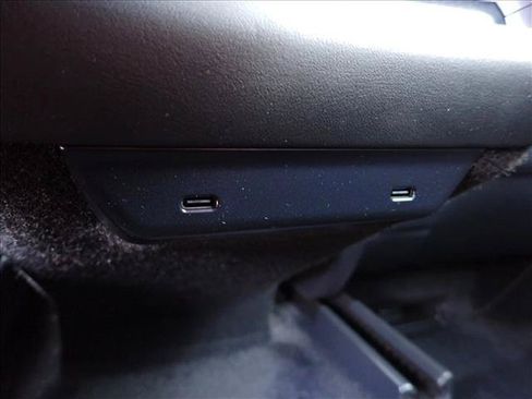 Used 2026 Tesla Model Y AWD image 12