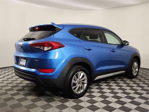 Used 2017 Hyundai Tucson SE Plus w/ Cargo Package image 5