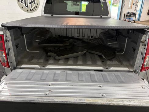 Used 2021 Nissan Frontier S AWD/4WD image 6