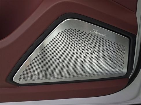 New 2025 Porsche Cayenne S image 17