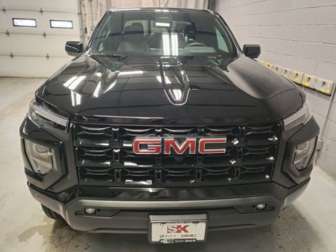 New 2026 GMC Canyon Elevation w/ Convenience Package image 6