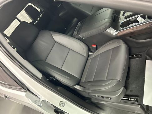 New 2026 GMC Sierra 1500 SLT w/ SLT Premium Plus Package image 22