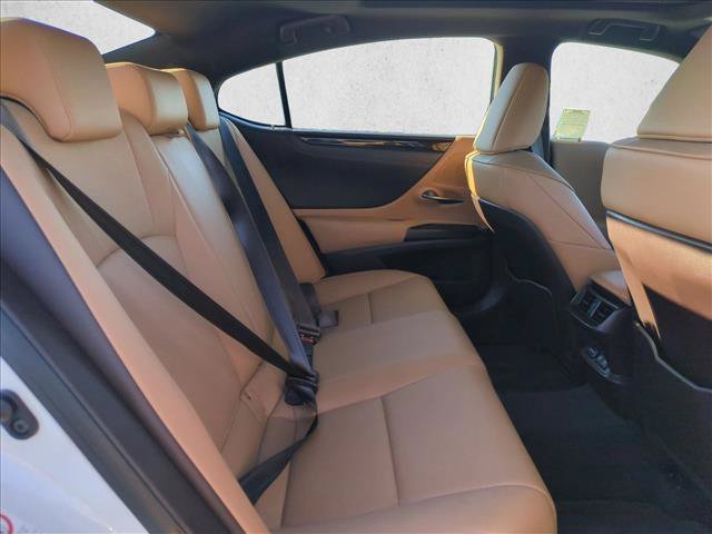 Used 2019 Lexus ES 350 w/ Premium Package FWD image 21