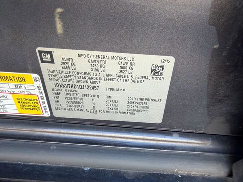 Used 2013 GMC Acadia Denali image 41