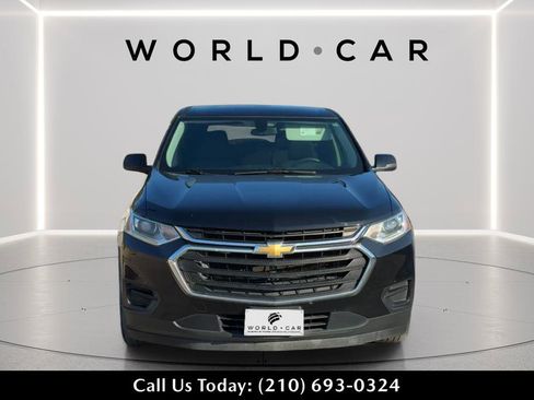 Used 2021 Chevrolet Traverse LS w/ LPO, Cargo Package image 8