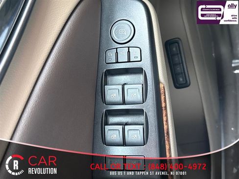 Used 2020 Chevrolet Tahoe Premier AWD/4WD image 36