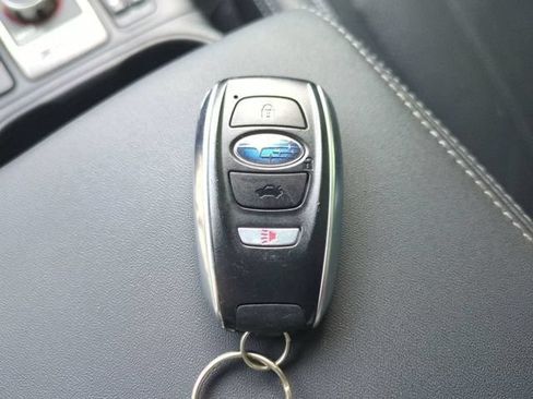 Used 2022 Subaru Forester Limited AWD/4WD image 36