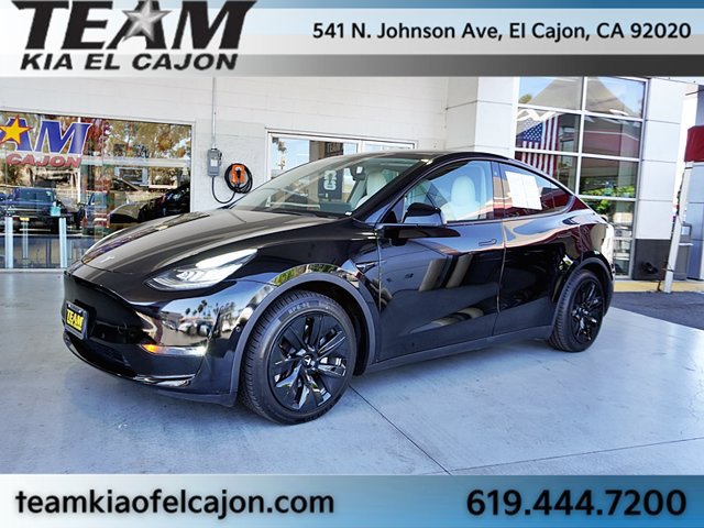 Used 2021 Tesla Model Y Long Range AWD/4WD image 5