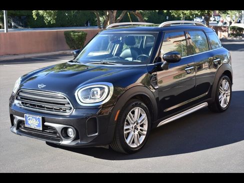 Used 2022 MINI Cooper Countryman image 3