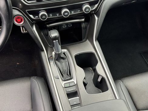 Used 2022 Honda Accord Sport image 16