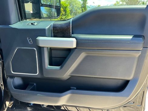 Used 2022 Ford F350 Lariat w/ Camper Package AWD/4WD image 17