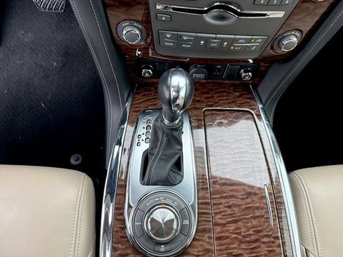 Used 2019 Nissan Armada Platinum w/ Captain's Chairs Package image 19