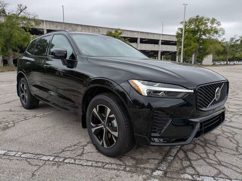 New 2026 Volvo XC60 B5 Core AWD/4WD image 8