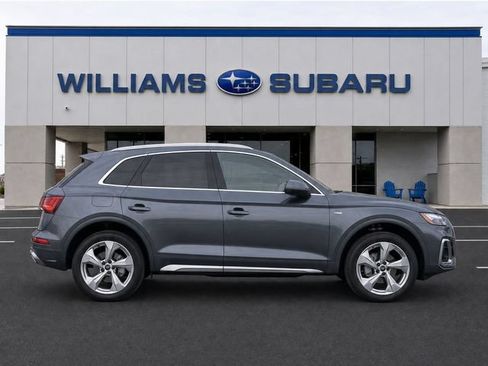 Used 2024 Audi Q5 2.0T Premium Plus w/ Premium Plus Package AWD/4WD image 9
