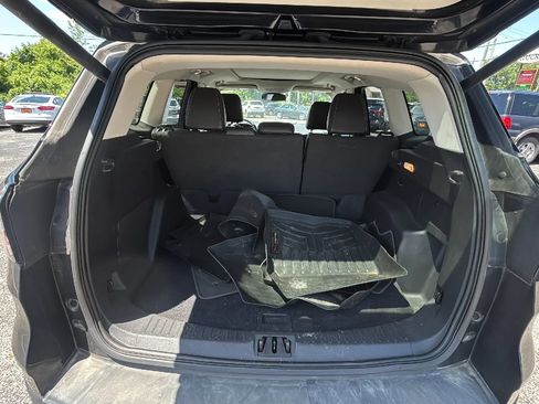 Used 2017 Ford Escape Titanium w/ Canadian Touring Package AWD/4WD image 14