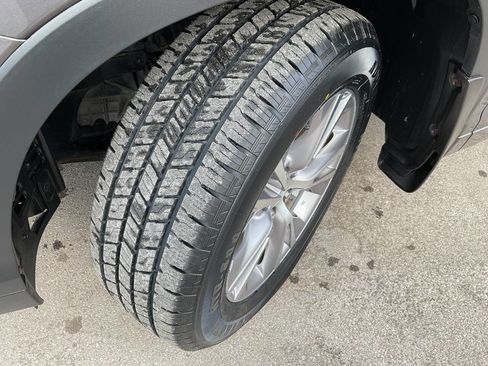 Used 2015 Toyota Highlander XLE image 50