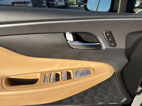 Used 2021 Hyundai Santa Fe Calligraphy image 13