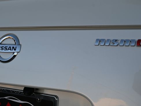 Used 2015 Nissan 370Z NISMO image 42