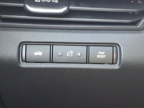 Certified 2024 Nissan Altima 2.5 SV image 18