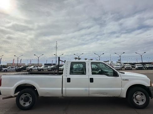 Used 2005 Ford F350 Lariat image 6