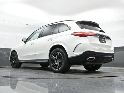 Used 2024 Mercedes-Benz GLC 300 4MATIC image 46