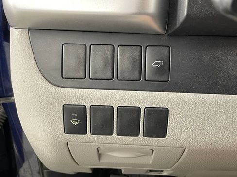 Used 2014 Toyota Highlander Plus AWD/4WD image 10