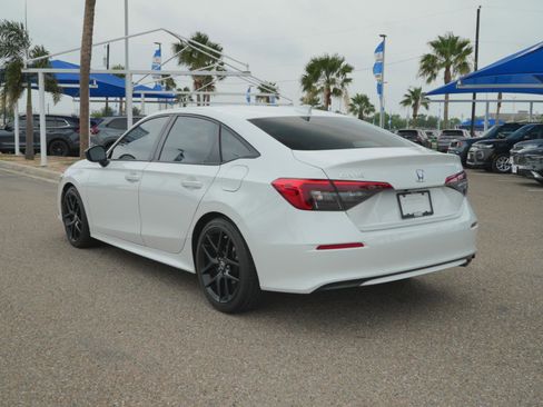 Used 2024 Honda Civic Sport image 7