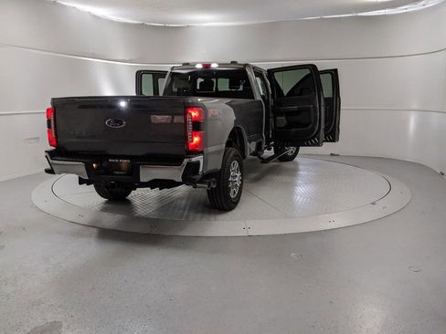 New 2025 Ford F350 Lariat w/ Lariat Ultimate Package image 9